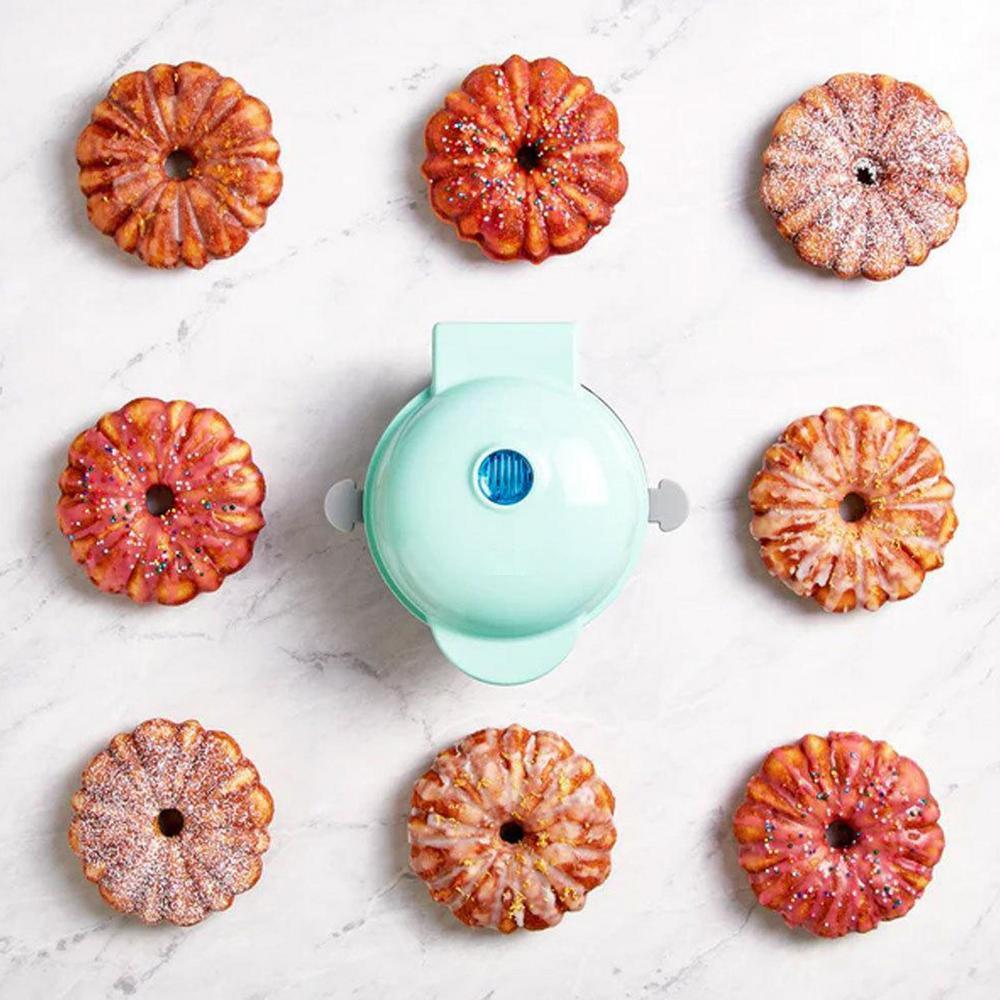 Compact Mini Bundt Cake Maker – Easy-to-Use Cake Maker for Perfect Mini Cakes
